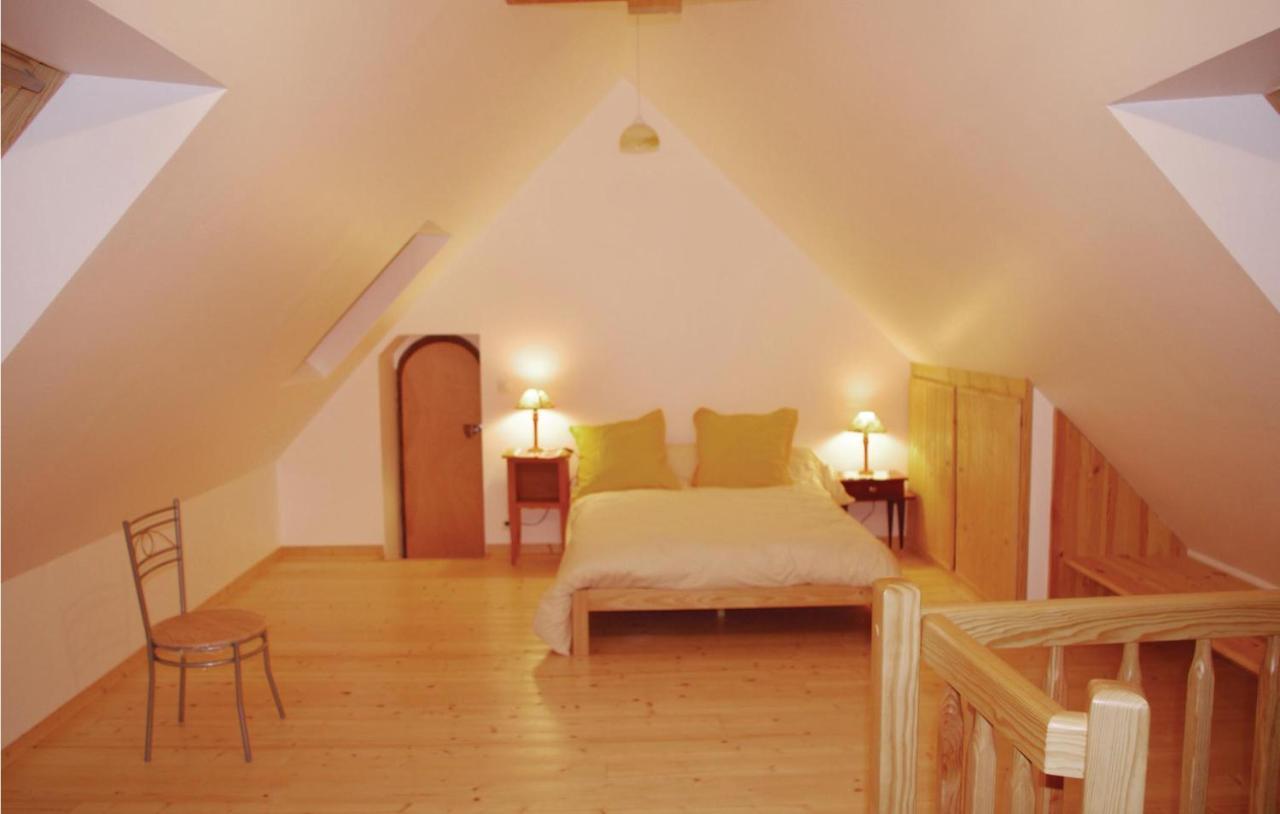 1 Bedroom Nice Home In Minihy Treguier Eksteriør bilde
